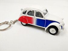 Porte clé 2cv Citroën bleu blanc rouge , neuf en métal, idée cadeau sympa