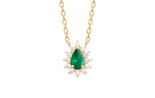 Collier pendant marquise