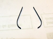 PAIRE DE RESSORTS "J" DESCENTE FONTURE  POUR MACHINES A TRICOTER SIT