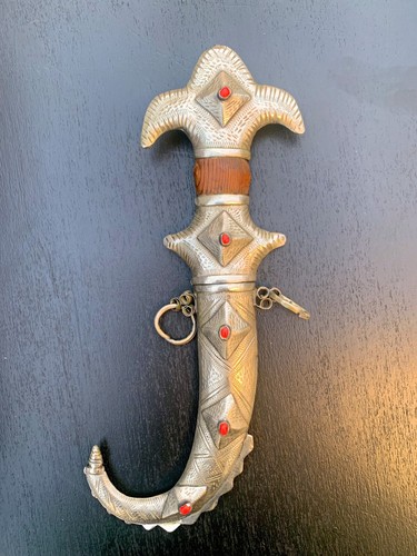 African koummya knife origin - african,