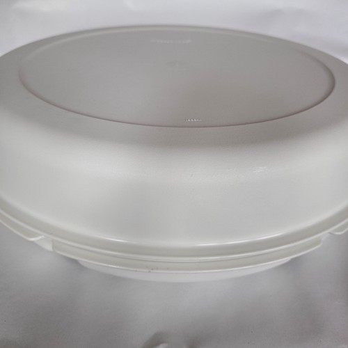 Tupperware serving center - tupperware,