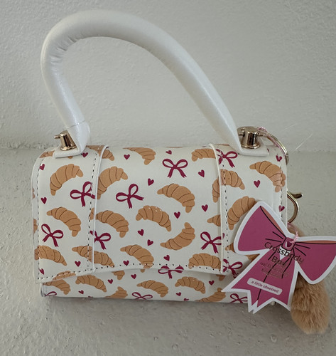 Croissant crossbody bag - croissant,