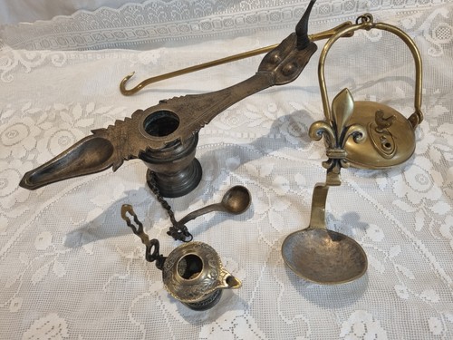 Lot anciennes lampe huile - lot,