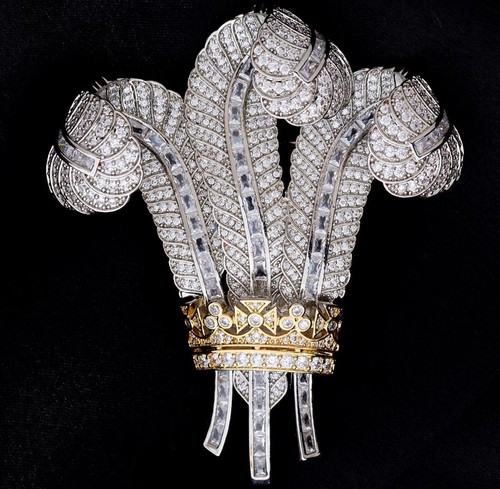 Broche trois plumes - broche, d'autruche