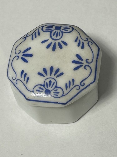 Petite boîte porcelaine - boîte, en