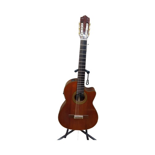 Pre owned yamaha - cgx-171cca,