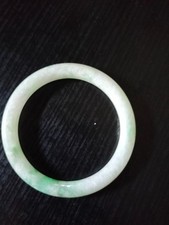 bracelet jonc jade