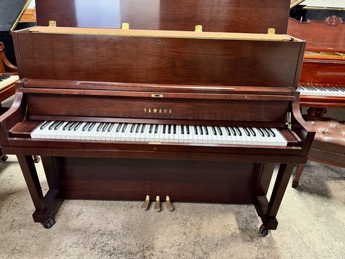 Yamaha p22 upright piano 2008 - yamaha,