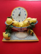 Superbe pendule en résine