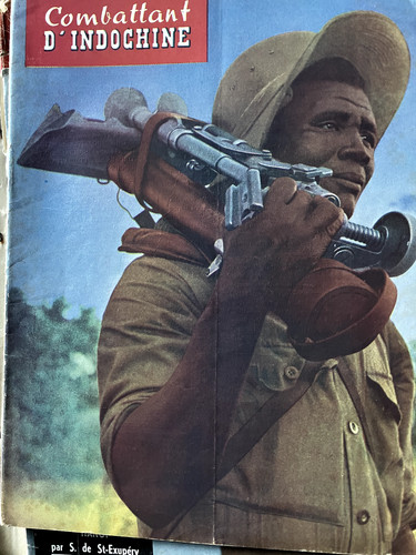 Militaria revue combattant - ,