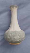 Petit vase "Biscuit" signé  "Camille THARAUD" Limoges.