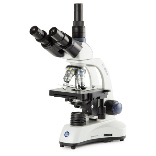 Microscope trinoculaire