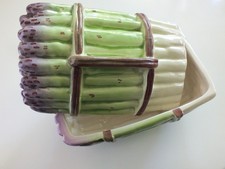 Singulier légumier à asperges en barbotine