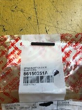 1 goupille élastique capot