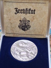 Écu de Noël 1983 dans son