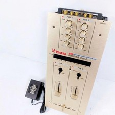 Vestax Pmc-06 Pro a DJ Mixing