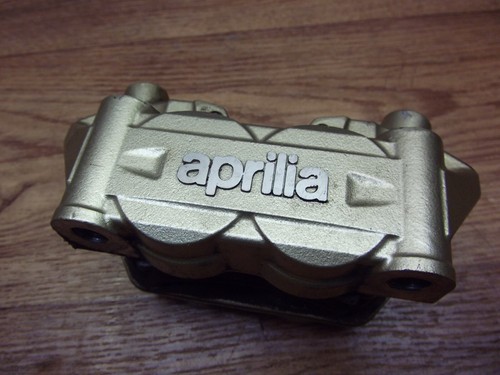 Aprilia smv 750 dorsoduro - aprilia,