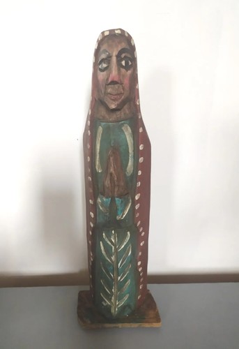 Statue bois representation - en,