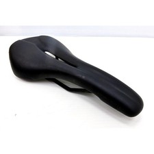 Selle de vélo spécialisée SPECIALIZED PHENOM 140mm rail CRMO