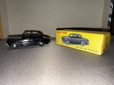 Berline 403 Peugeot Dinky Toys