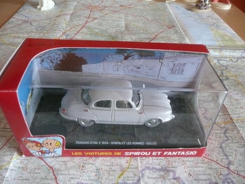 Panhard dyna 1954 les hommes - les,