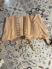 Ancien serre taille porte