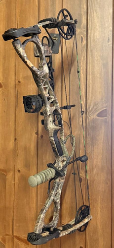 Very nice hoyt charger - very,