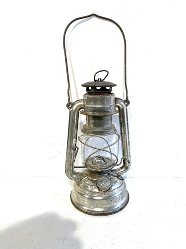 Ancienne lampe lanterne - lampe,