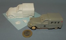 Leray (FR) 1/43 : Citroën 2cv PTT + moulage brut (Surmoulages Dinky Toys)