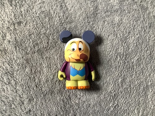 Vinylmation disney alice - alice, in