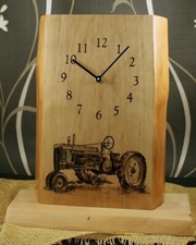 Horloge de bureau en bois John