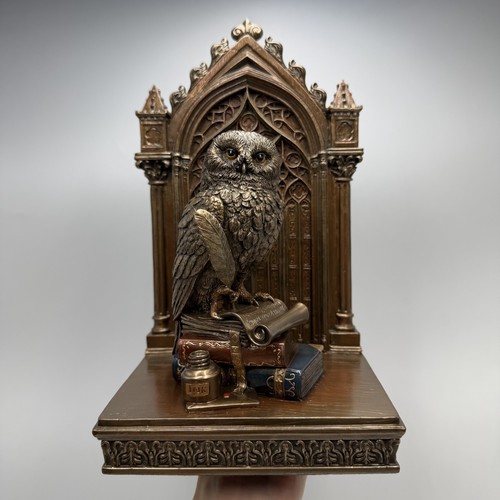 Statue table gothique hibou - de,