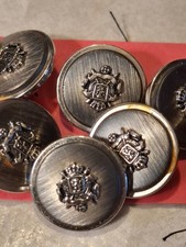 Lot 13 boutons métalliques blason couronné, costume blazer vintage