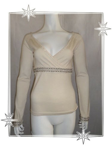 Très beau pull fantaisie - b,