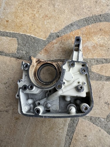 Demi carter droit bas - demi, moteur