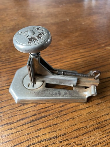 Ancienne agrafeuse bureau - ancienne,
