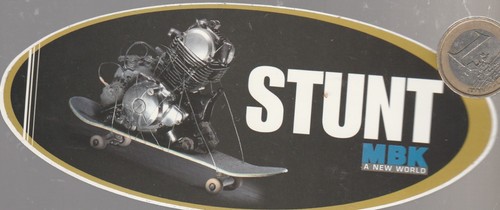 C62 moto mbk - moto., stunt