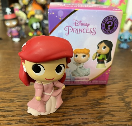 Figurine mystery mini funko - funko,