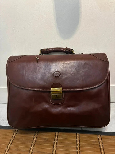 Cartable cuir vintage