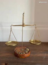 Ancienne balance de précision