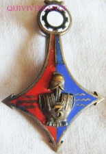 IN22817 - INSIGNE 3°