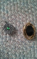 000 Lot of 2 Pendants Celtic
