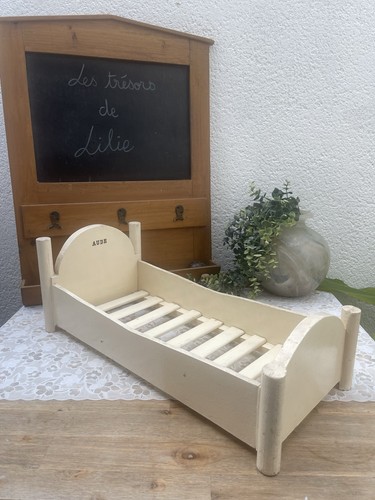 Lit pour poupée vintage - poupée, en
