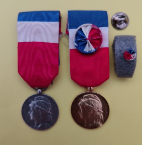 Medaille travail honneur - medaille, du