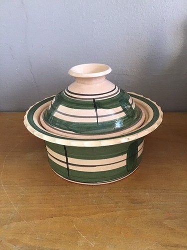 Plat terre cuite - , avec