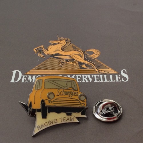 Pin folies demons et - pin's,