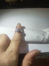 Ancienne Bague solitaire ou fiancaille en or blanc 18 carat 3,6 grammes