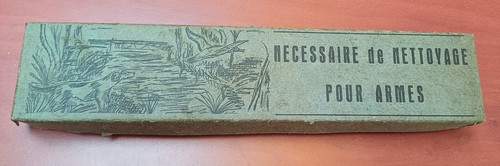Ancien nécessaire - , de