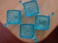 PORTIEUX 4 ANCIENS VERRES A