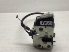 Serrure de porte arrière